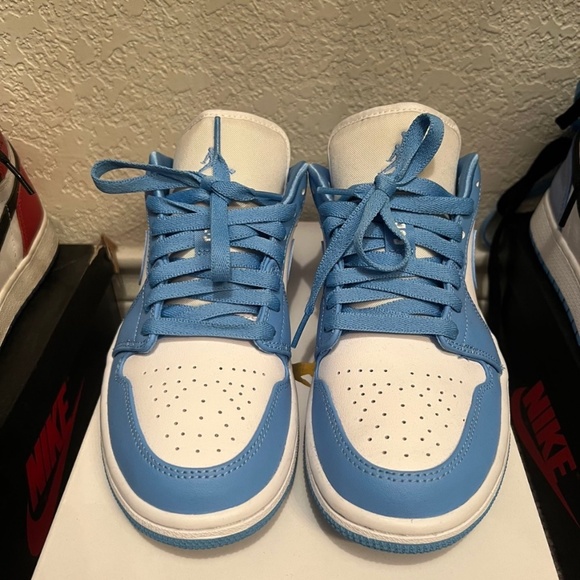 Low Jordan 1